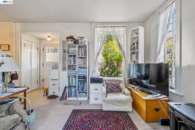 2242 San Antonio Ave, Alameda, CA 94501 - Photo 87