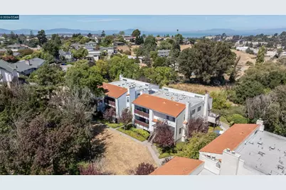 1729 Dalessi Dr, Pinole, CA 94564 - Photo 53