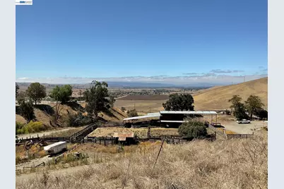 11251 Reuss Rd, Livermore, CA 94550 - Photo 25