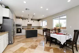 124 Tennyson Ct, Discovery Bay, CA 94505 - Photo 15