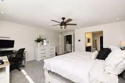 124 Tennyson Ct, Discovery Bay, CA 94505 - Photo 27