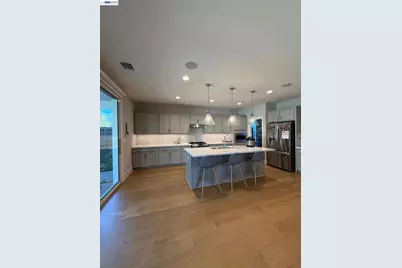 2885 Ellis Town Dr, Tracy, CA 95337 - Photo 5
