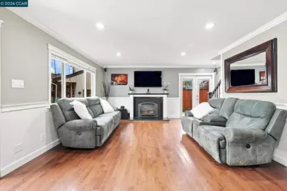4074 Hamlet Ct, Concord, CA 94521 - Photo 5