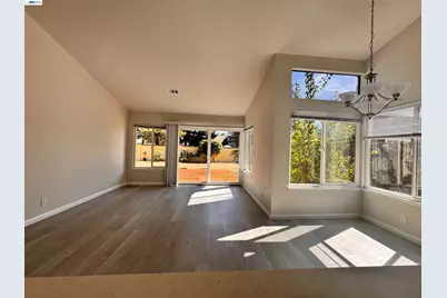 4969 Green Hills Cir, Antioch, CA 94531 - Photo 13