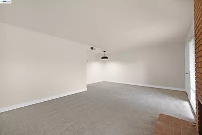 3122 La Cresta, Alameda, CA 94502 - Photo 5
