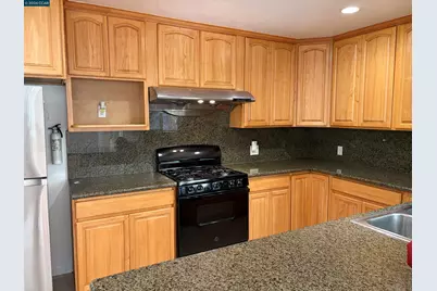 1078 Via Enrico, San Lorenzo, CA 94580 - Photo 3