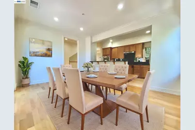 19 Edgewood Pl, Belmont, CA 94002 - Photo 5