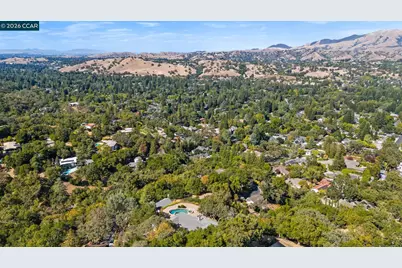 300 Oak View Ter, Danville, CA 94526 - Photo 67