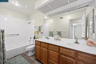 2353 Wayfarer Dr, Discovery Bay, CA 94505 - Photo 37