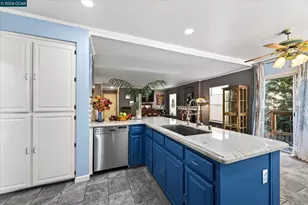 2353 Wayfarer Dr, Discovery Bay, CA 94505 - Photo 19