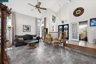 2353 Wayfarer Dr, Discovery Bay, CA 94505 - Photo 5