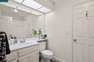 2353 Wayfarer Dr, Discovery Bay, CA 94505 - Photo 23