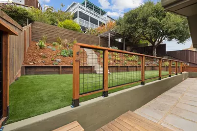 855 Washington, Albany, CA 94706 - Photo 59