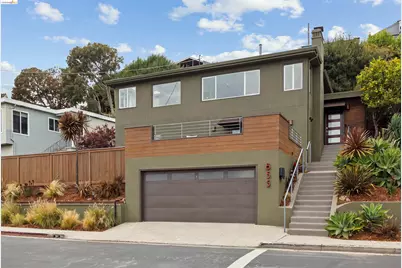 855 Washington, Albany, CA 94706 - Photo 1