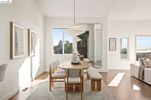 6577 Glen Oaks Way, Oakland, CA 94611 - Photo 15