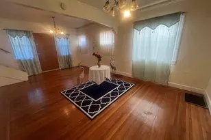 2209 22nd St, Oakland, CA 94606 - Photo 5