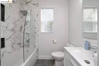 5421 Creek Ct, Antioch, CA 94531 - Photo 17