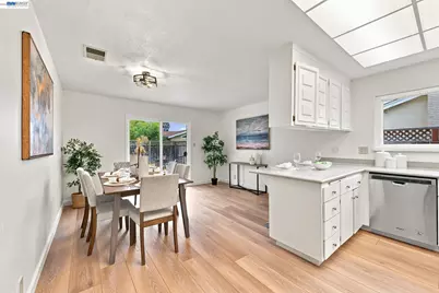 34446 Helston Pl., Fremont, CA 94555 - Photo 9