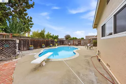34446 Helston Pl., Fremont, CA 94555 - Photo 31