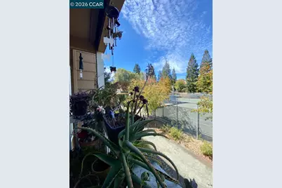 161 Village Pl, Martinez, CA 94553 - Photo 23