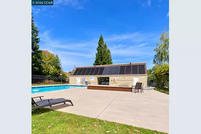 161 Village Pl, Martinez, CA 94553 - Photo 25