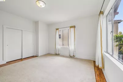 6502 Dana Street, Oakland, CA 94609 - Photo 25