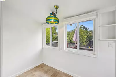 6502 Dana Street, Oakland, CA 94609 - Photo 19