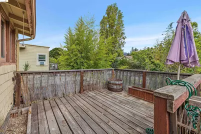 6502 Dana Street, Oakland, CA 94609 - Photo 29