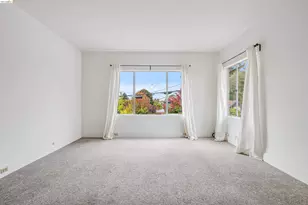 6502 Dana St, Oakland, CA 94609 - Photo 7