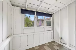 6502 Dana St, Oakland, CA 94609 - Photo 23