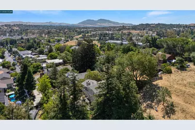2271 Yale St, Martinez, CA 94553 - Photo 37