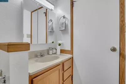 2271 Yale St, Martinez, CA 94553 - Photo 31