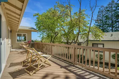 2271 Yale St, Martinez, CA 94553 - Photo 15