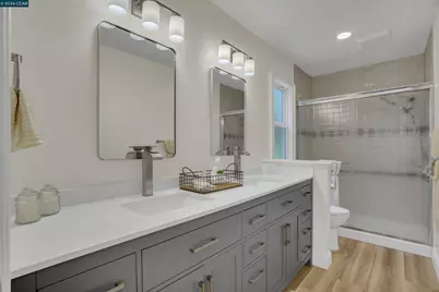 2271 Yale St, Martinez, CA 94553 - Photo 11