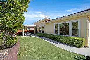 1939 Burgundy Ln, Brentwood, CA 94513 - Photo 39