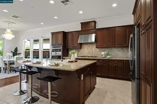 1939 Burgundy Ln, Brentwood, CA 94513 - Photo 7