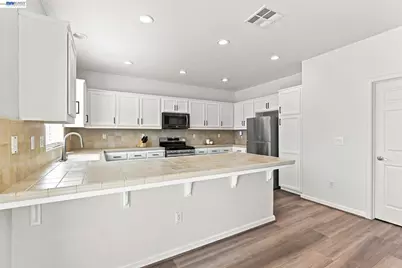 4597 Bonsai Ave, Tracy, CA 95377 - Photo 13