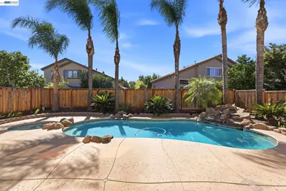 4597 Bonsai Ave, Tracy, CA 95377 - Photo 35