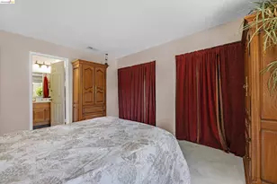 2567 El Portal Dr, San Pablo, CA 94806 - Photo 25