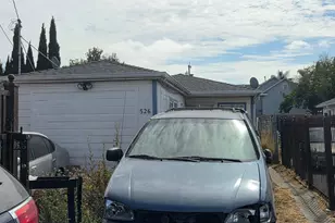 526 Douglas Ave, Oakland, CA 94603 - Photo 1