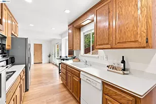 4524 Mirador Dr, Pleasanton, CA 94566 - Photo 11