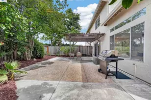 3813 Stone Pointe Way, Pleasanton, CA 94588 - Photo 39