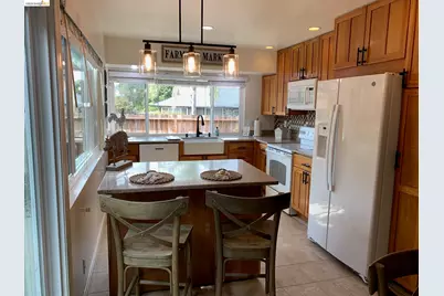 1833 Camino Estrada, Concord, CA 94521 - Photo 5