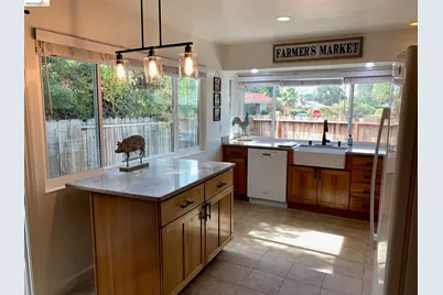 1833 Camino Estrada, Concord, CA 94521 - Photo 11