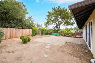 27929 Edgecliff Way, Hayward, CA 94542 - Photo 39