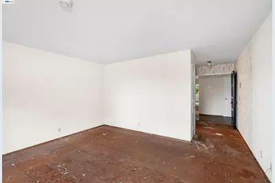 27929 Edgecliff Way, Hayward, CA 94542 - Photo 23