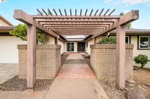 27929 Edgecliff Way, Hayward, CA 94542 - Photo 3