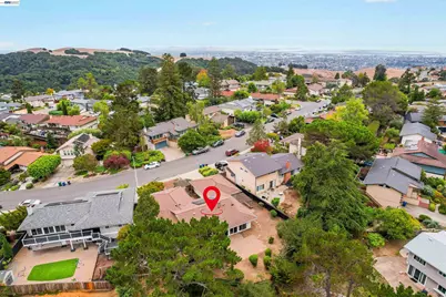 27929 Edgecliff Way, Hayward, CA 94542 - Photo 43