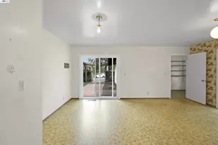 27929 Edgecliff Way, Hayward, CA 94542 - Photo 15