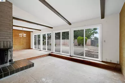 27929 Edgecliff Way, Hayward, CA 94542 - Photo 7